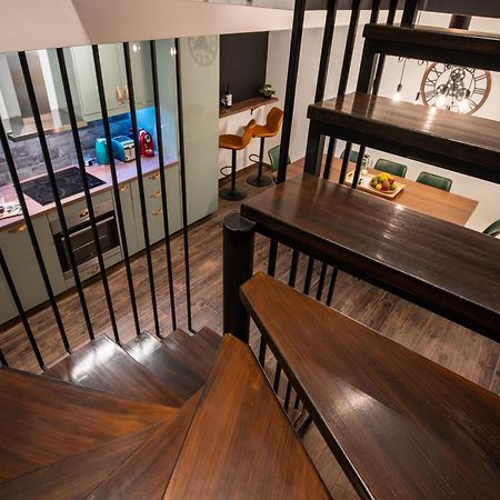 E-House Apartment Brasov Noua Buitenkant foto
