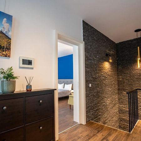 E-House Apartment Brasov Noua Buitenkant foto
